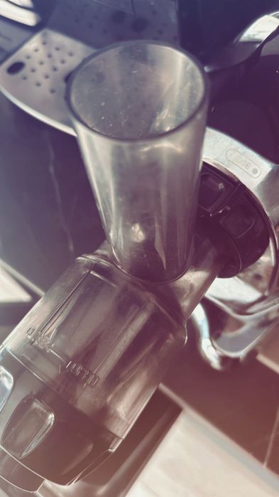 Storcator Omega Made in Korea Juice Extractir