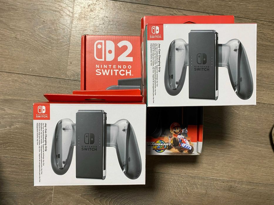 Charging Grip pentru Nintendo Switch Joy-Con