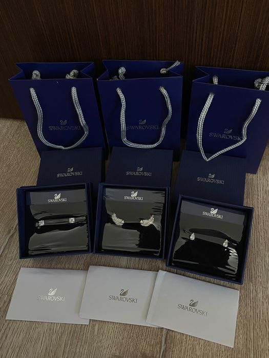 Обеци Сваровски - Swarovski НОВО