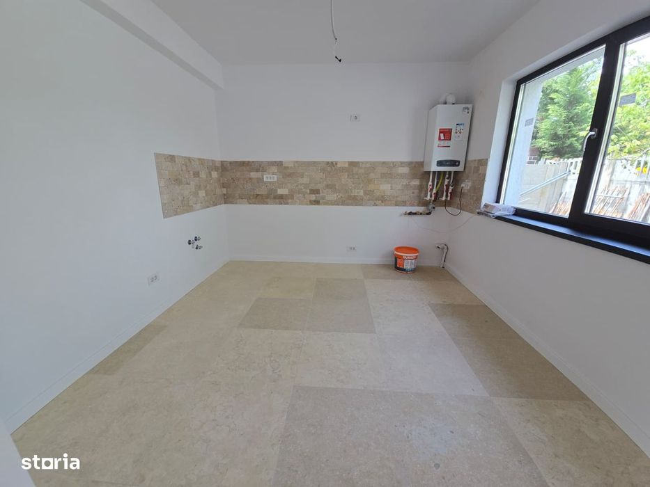 Vila 4 camere,gata de mutare,500 m de blv.,scoala si statie STV