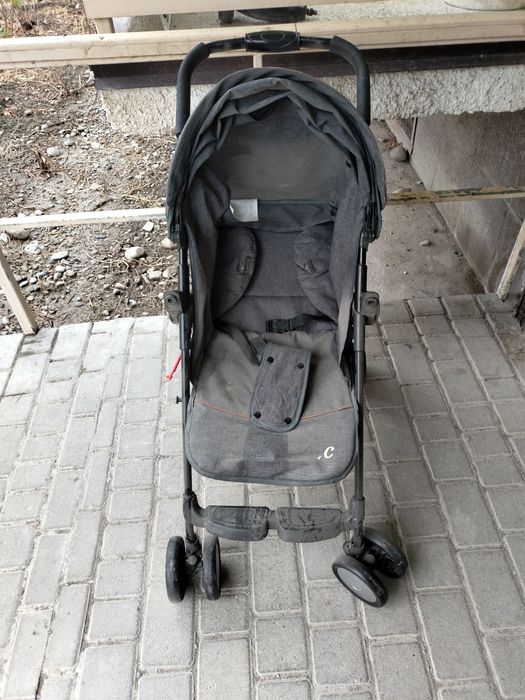 Продам детскую коляску б/у