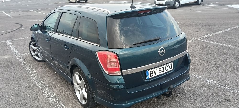 Opel Astra h  1.9 150 cp
