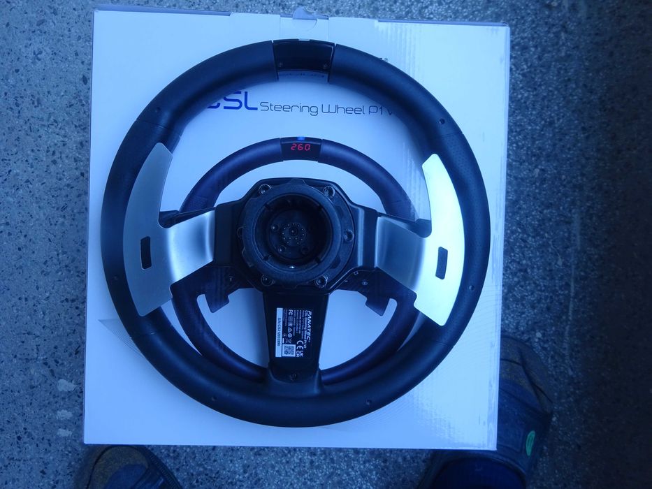 Продавам Fanatec CSL Steering Wheel P1 V2