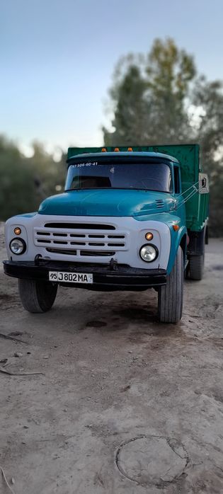Zil 130 sotiladi