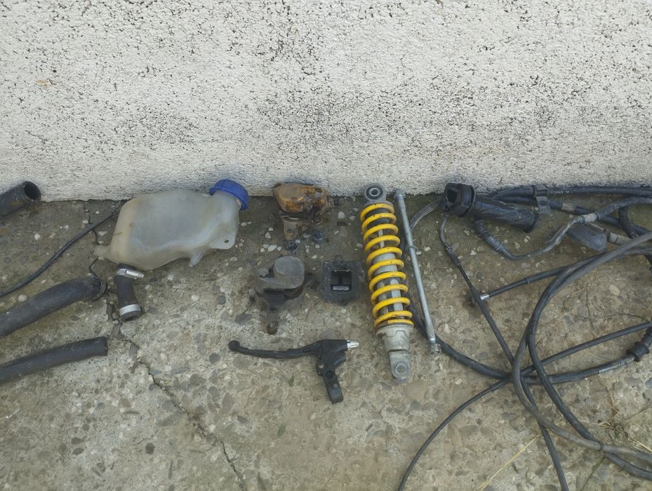 Vand scuter Suzuki katana