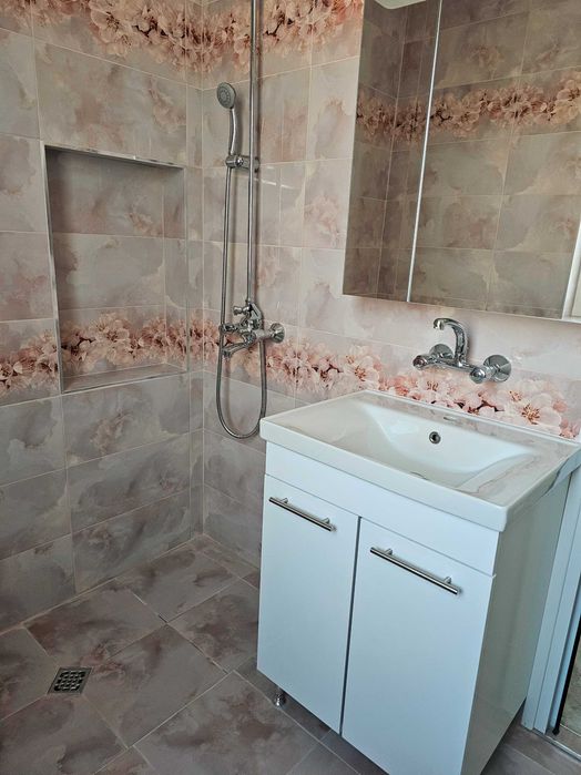 Дава под наем къща Волуяк