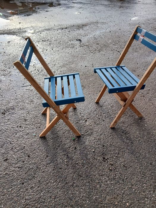 Scaune lemn masiv 300 lei