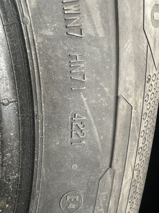 Резина шины от или на Спринтер