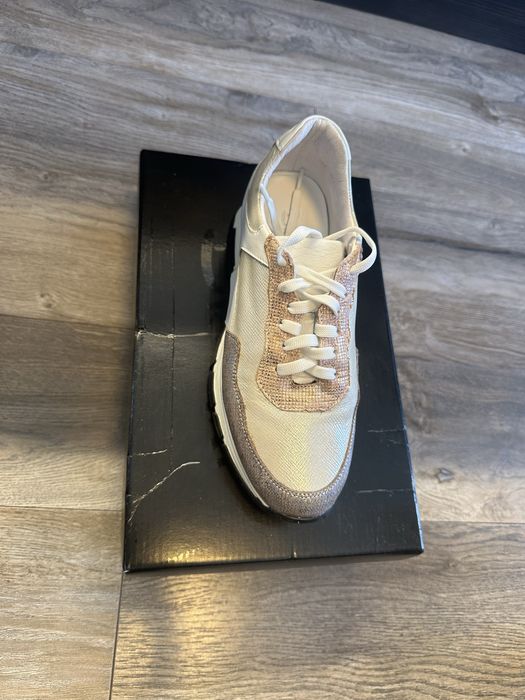 Нови маратонки Bianki