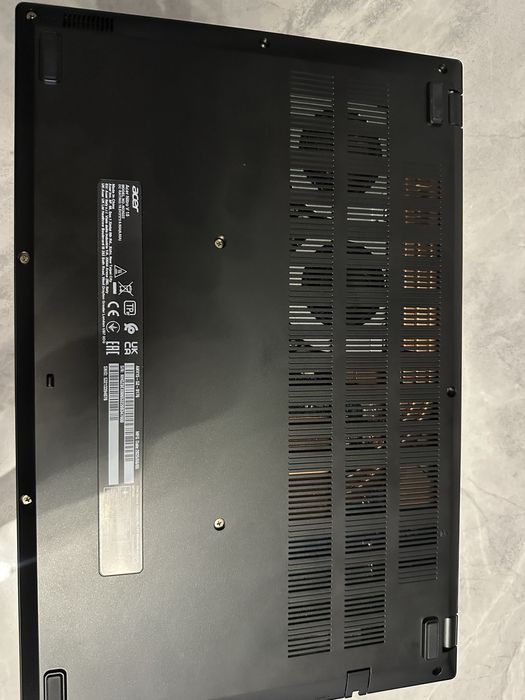 Лаптоп Acer nitro v15 i9 , rtx 5060 Гаранция до 01.2028