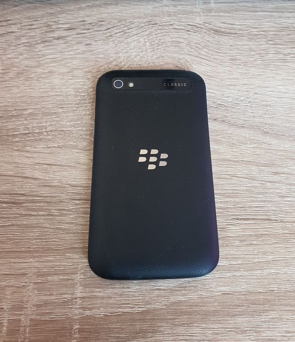 BlackBerry Classic Q20-impecabil!