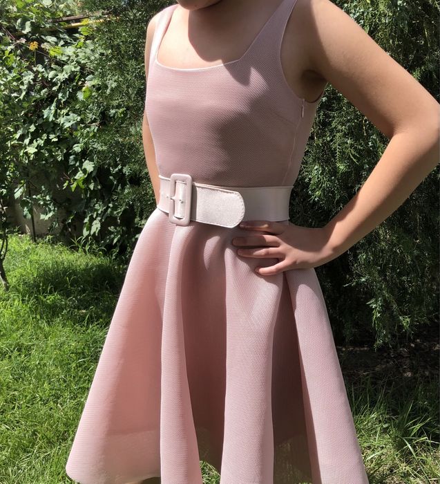 Продается платье