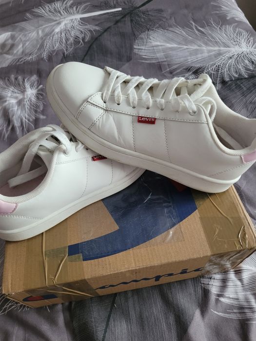 Adidași Levi's originali damă nr 39
