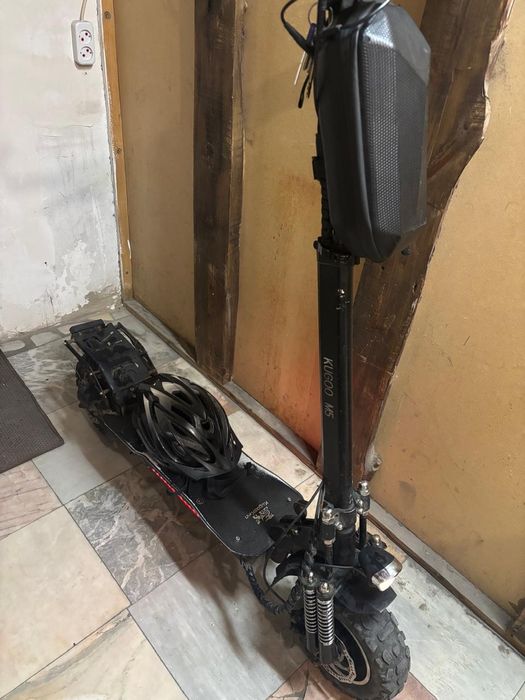 Электросамокат Kugo m5