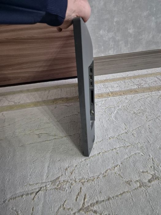 Срочно продам смарт тв бу/у