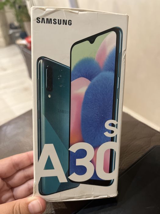 Продавам Samsung