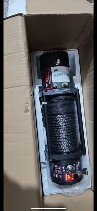 Troliu auto suf Jepuri  electric VEVOR 6.500 kg 13500lbs NOU IN CUTIE!