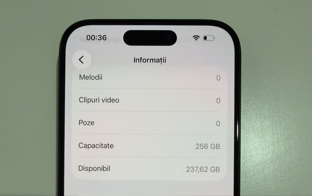 Iphone 15 Pro, 256GB, E-sim