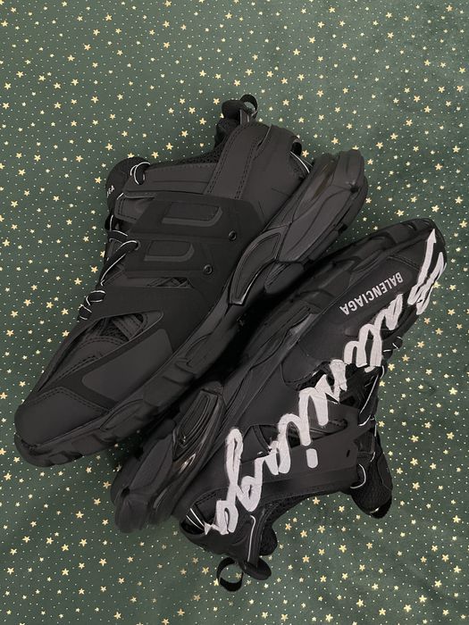 Balenciaga Track Signature