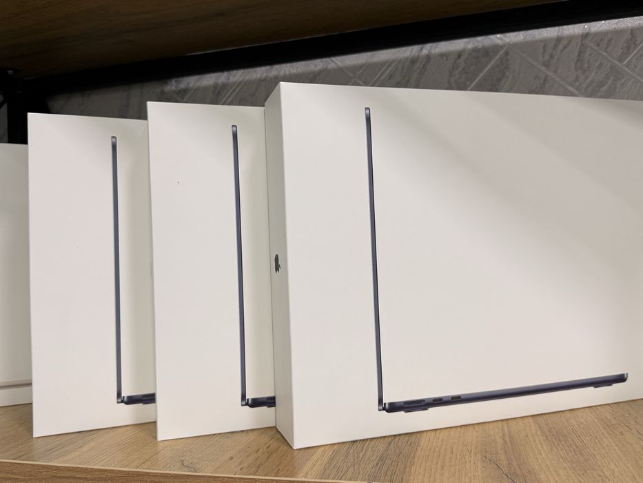 Macbook Air m5 13 inch 16/512