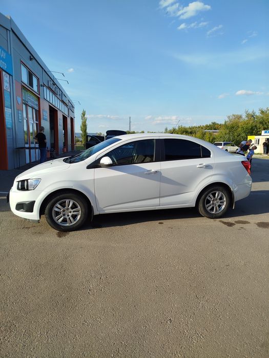 Продам Chevrolet Aveo T300, 2015
