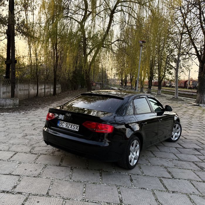 Audi A4 B8 S-line An 2009