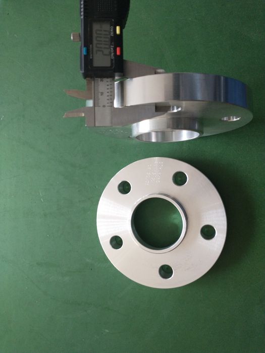 Flanșe distantiere 5 x 100 Golf 4 grosime 13 ,15 , 20 mm