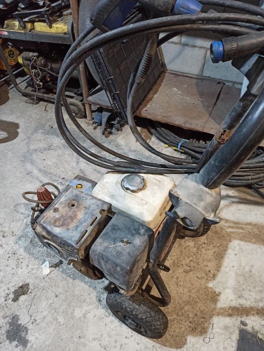 Автомойка  АВД бензиновая