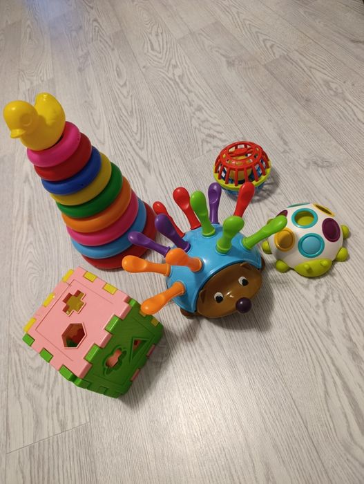 Продам игрушки за 3000