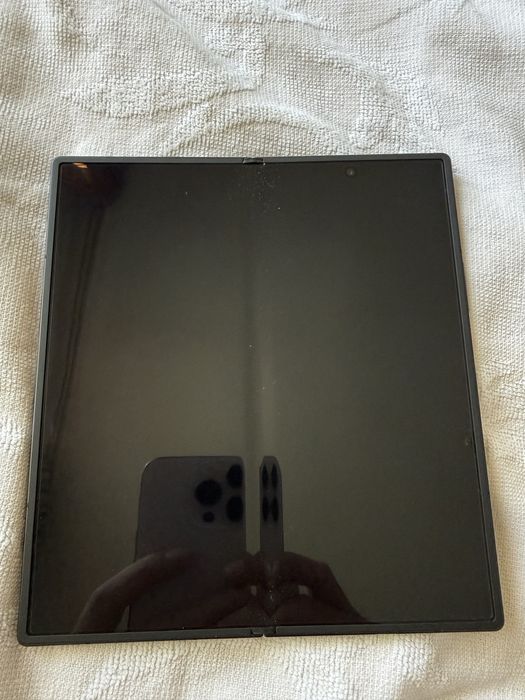 Samsung fold 7 1tb