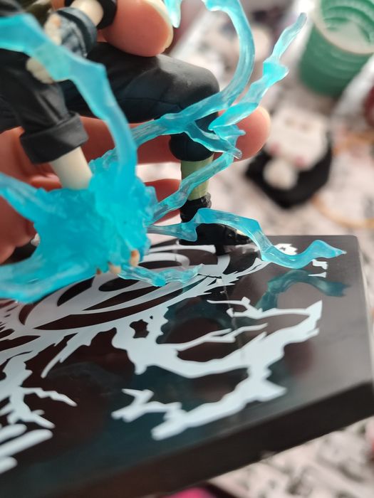 Продам фигурку Какаши