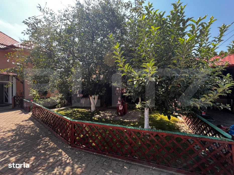 Casa de vanzare, 200 mp, 500 mp teren, zona Sangeorgiu de Mures