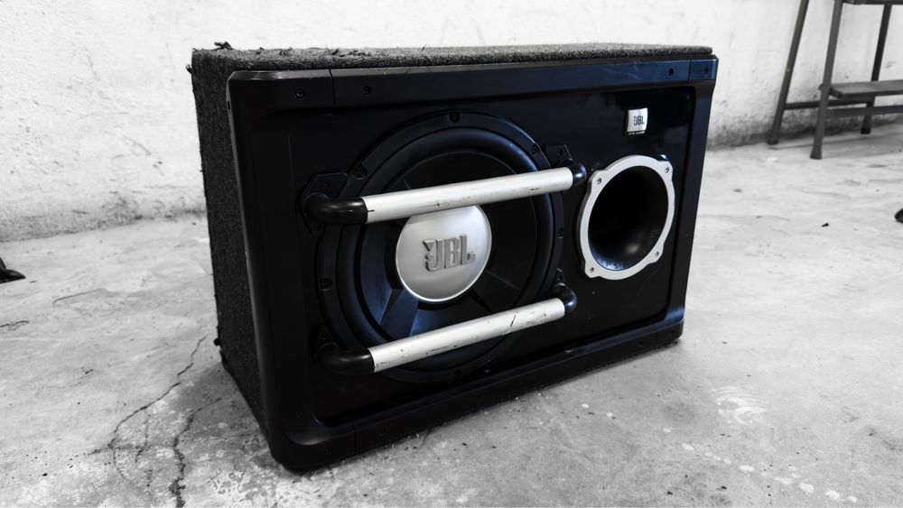 JBL GTO Субуфер 1200w за кола