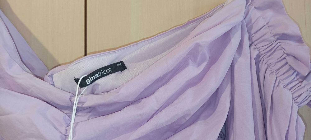 Светло лилава рокля