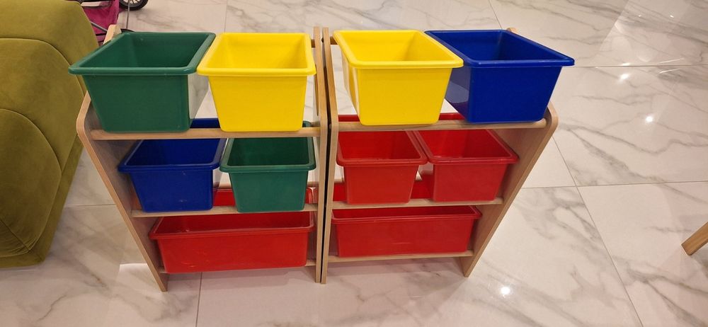 Органайзер етажерка  за детски играчки с кутии