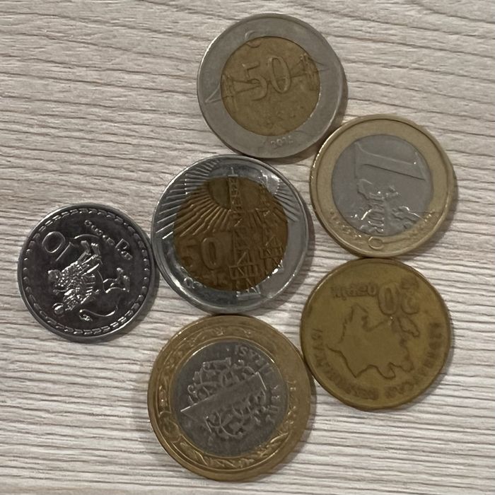 Монеты колекционные разные