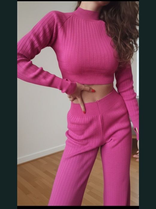 Дамски комплект плетиво