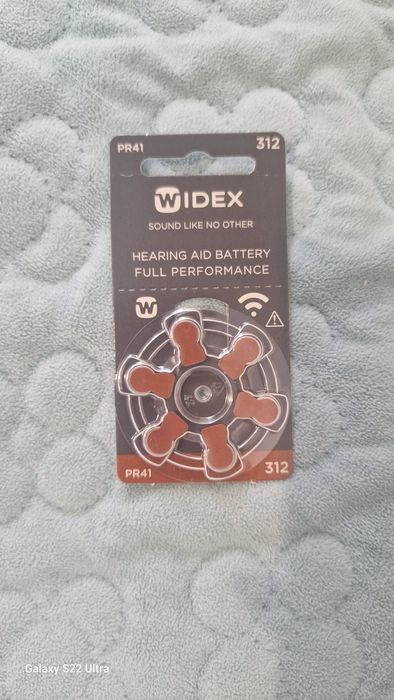 Слуховой аппарат новый Signia