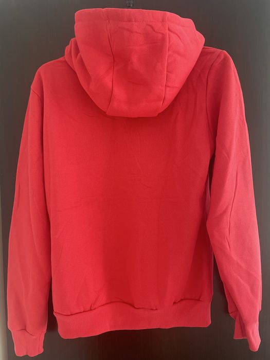 Нов дамски суитчър