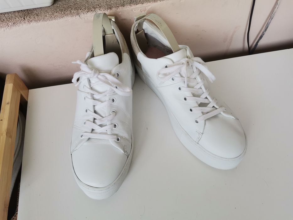 Спортни обувки Mansfield 41н Естествена кожа