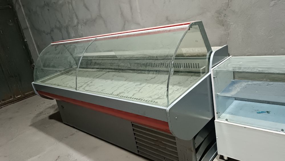 Продаю холодилник