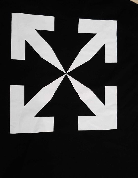 Off-White оригинална тениска