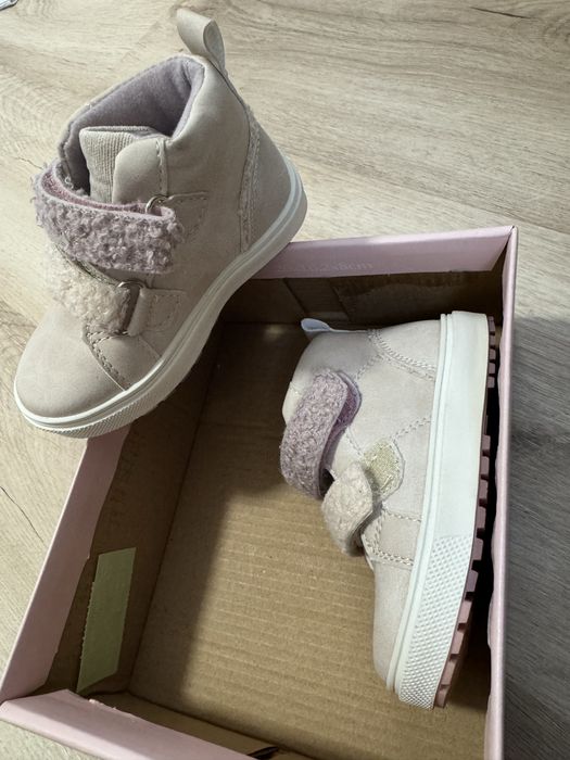 Детски есенно зимни обувки