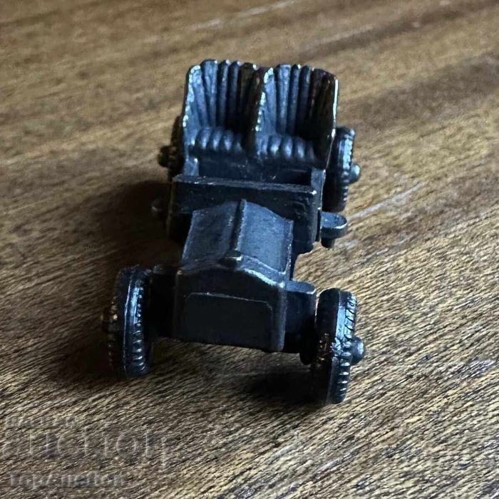Kinder 1978 метален Mercedes 1928 и метален Opel Coupé 1909 - ранни редки играчки
