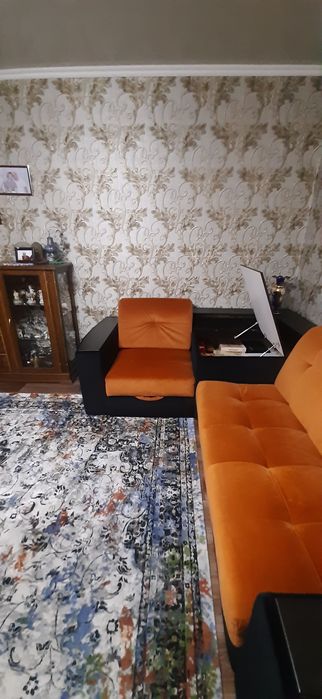 Угловой диван б/у