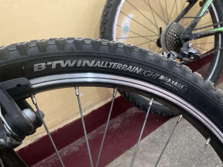vand urgent sau se da la schimb pe un bmx