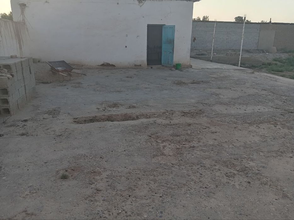 Dakumentlari joyida