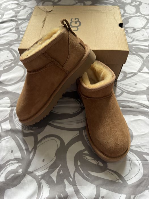 Ghete UGG de femei