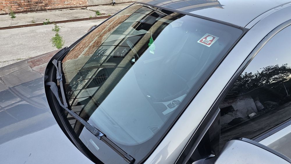 Предно стъкло бмв е92 челно стъкло със сензор bmw e92