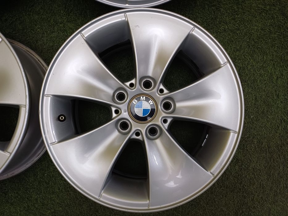 Диски R16 5x120 на BMW.